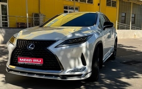 Lexus RX IV рестайлинг, 2020 год, 5 350 000 рублей, 1 фотография