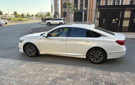 Honda Accord IX рестайлинг, 2021 год, 3 000 000 рублей, 1 фотография