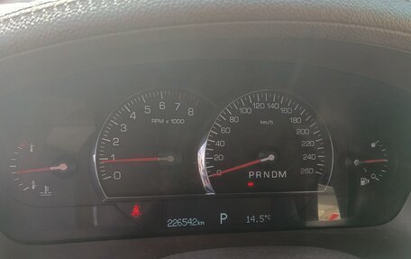 Cadillac SRX II рестайлинг, 2007 год, 750 000 рублей, 17 фотография