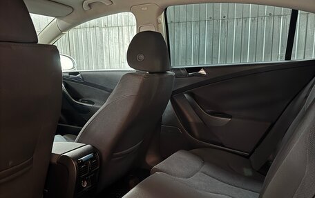 Volkswagen Passat B6, 2006 год, 950 000 рублей, 12 фотография
