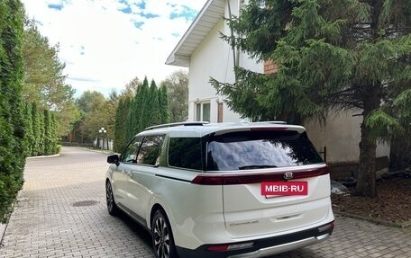 KIA Carnival, 2020 год, 3 300 000 рублей, 6 фотография
