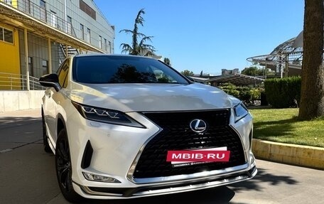 Lexus RX IV рестайлинг, 2020 год, 5 350 000 рублей, 3 фотография