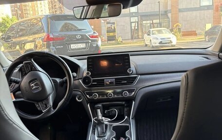 Honda Accord IX рестайлинг, 2021 год, 3 000 000 рублей, 7 фотография