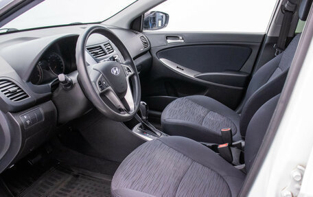Hyundai Solaris II рестайлинг, 2015 год, 985 000 рублей, 10 фотография