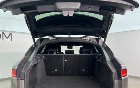 Jaguar F-Pace, 2019 год, 3 550 000 рублей, 9 фотография
