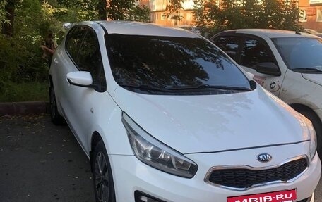 KIA cee'd III, 2016 год, 1 050 000 рублей, 2 фотография