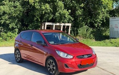 Hyundai Solaris II рестайлинг, 2012 год, 777 000 рублей, 1 фотография