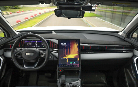 Geely Atlas, 2024 год, 2 999 000 рублей, 11 фотография