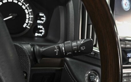 Toyota Land Cruiser 200, 2016 год, 5 649 111 рублей, 18 фотография