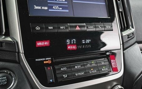 Toyota Land Cruiser 200, 2016 год, 5 649 111 рублей, 14 фотография
