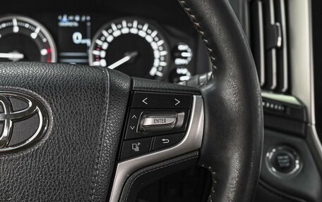 Toyota Land Cruiser 200, 2016 год, 5 649 111 рублей, 20 фотография