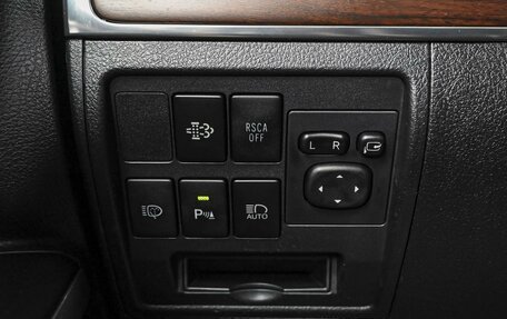 Toyota Land Cruiser 200, 2016 год, 5 649 111 рублей, 25 фотография