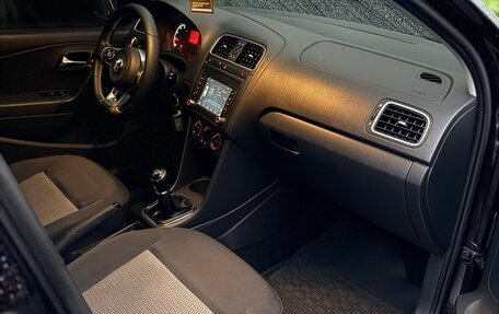 Volkswagen Polo VI (EU Market), 2011 год, 955 000 рублей, 8 фотография