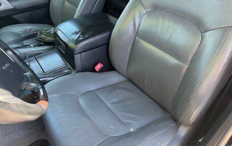 Toyota Land Cruiser 200, 2010 год, 2 850 000 рублей, 7 фотография