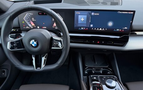 BMW 5 серия, 2024 год, 7 850 000 рублей, 22 фотография