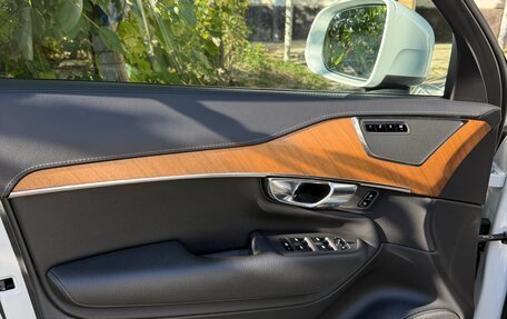 Volvo XC90 II рестайлинг, 2021 год, 5 300 000 рублей, 10 фотография