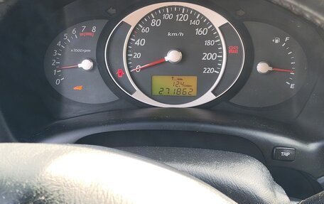Hyundai Tucson III, 2008 год, 800 000 рублей, 13 фотография