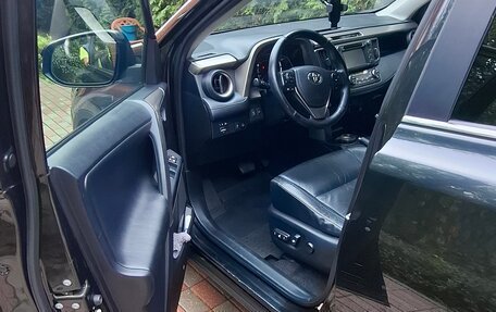 Toyota RAV4, 2012 год, 1 650 000 рублей, 2 фотография