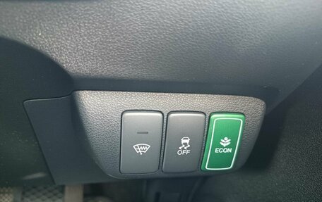 Honda Fit Shuttle I рестайлинг, 2013 год, 870 000 рублей, 18 фотография