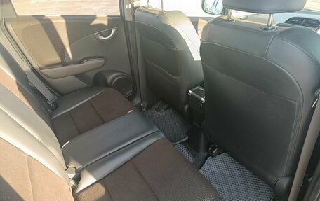 Honda Fit Shuttle I рестайлинг, 2013 год, 870 000 рублей, 23 фотография