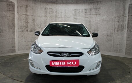 Hyundai Solaris II рестайлинг, 2013 год, 786 000 рублей, 2 фотография