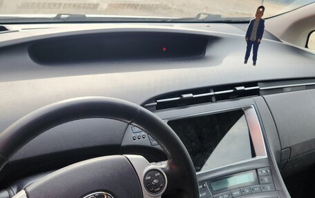 Toyota Prius, 2009 год, 840 000 рублей, 8 фотография
