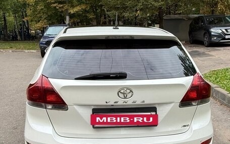 Toyota Venza I, 2013 год, 1 370 000 рублей, 2 фотография