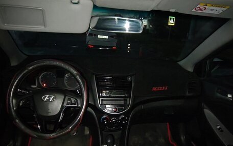 Hyundai Solaris II рестайлинг, 2016 год, 430 000 рублей, 9 фотография