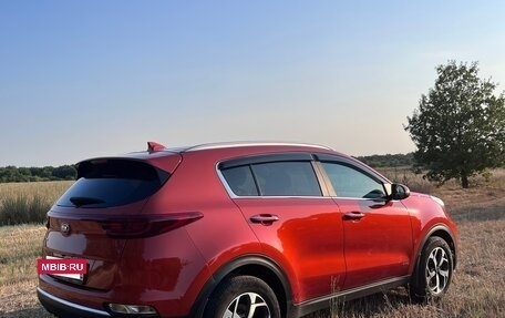 KIA Sportage IV рестайлинг, 2021 год, 1 990 000 рублей, 8 фотография