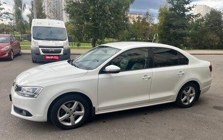 Volkswagen Jetta VI, 2012 год, 950 000 рублей, 1 фотография