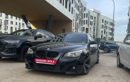 BMW 5 серия, 2004 год, 1 450 000 рублей, 12 фотография