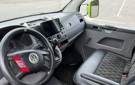 Volkswagen Transporter T5 рестайлинг, 2005 год, 1 999 999 рублей, 8 фотография