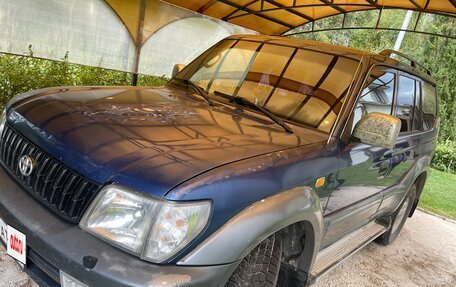 Toyota Land Cruiser Prado 90 рестайлинг, 2000 год, 1 270 000 рублей, 4 фотография