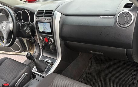 Suzuki Grand Vitara, 2011 год, 975 000 рублей, 10 фотография