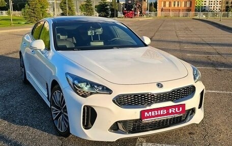 KIA Stinger I, 2019 год, 2 850 000 рублей, 1 фотография