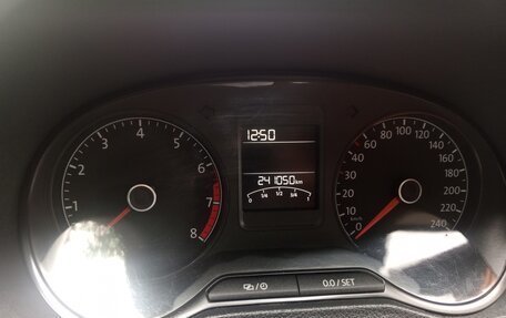 Volkswagen Polo VI (EU Market), 2019 год, 580 000 рублей, 6 фотография