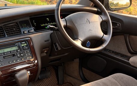 Toyota Crown, 1994 год, 650 000 рублей, 2 фотография