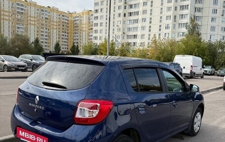 Renault Sandero II рестайлинг, 2017 год, 870 000 рублей, 3 фотография