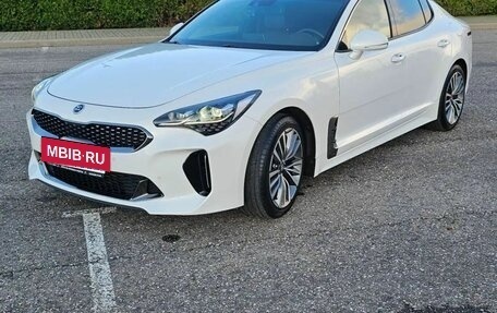 KIA Stinger I, 2019 год, 2 850 000 рублей, 3 фотография