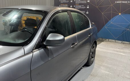 BMW 3 серия, 2010 год, 1 100 000 рублей, 2 фотография