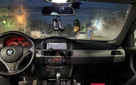BMW 3 серия, 2010 год, 1 100 000 рублей, 15 фотография