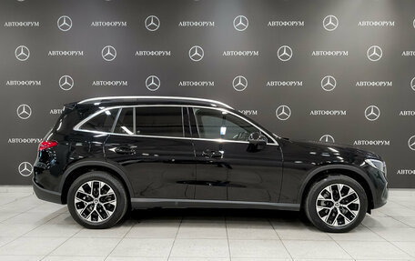 Mercedes-Benz GLC, 2023 год, 6 395 000 рублей, 4 фотография
