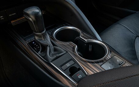 Toyota Camry, 2020 год, 2 980 000 рублей, 19 фотография