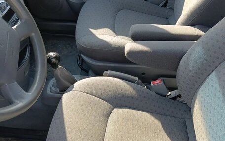 KIA Carens I (RS), 2006 год, 550 000 рублей, 9 фотография