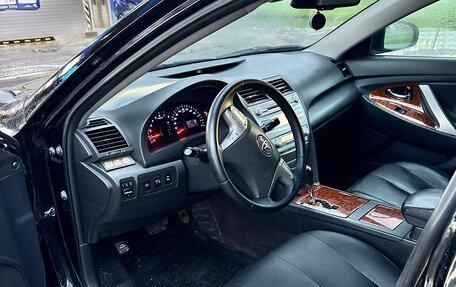 Toyota Camry, 2009 год, 1 060 000 рублей, 24 фотография