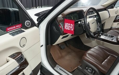 Land Rover Range Rover IV рестайлинг, 2016 год, 5 500 000 рублей, 9 фотография