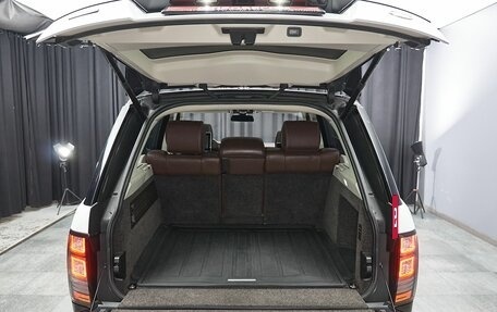 Land Rover Range Rover IV рестайлинг, 2016 год, 5 500 000 рублей, 31 фотография