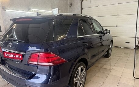 Mercedes-Benz GLE, 2016 год, 3 500 000 рублей, 17 фотография