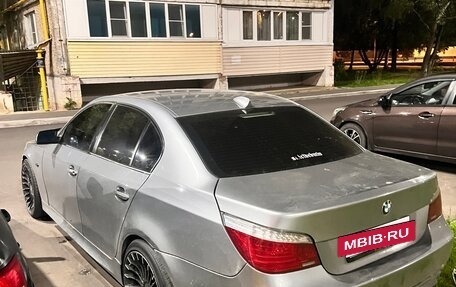 BMW 5 серия, 2003 год, 700 000 рублей, 4 фотография
