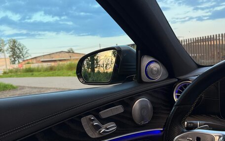 Mercedes-Benz E-Класс, 2019 год, 3 750 000 рублей, 20 фотография